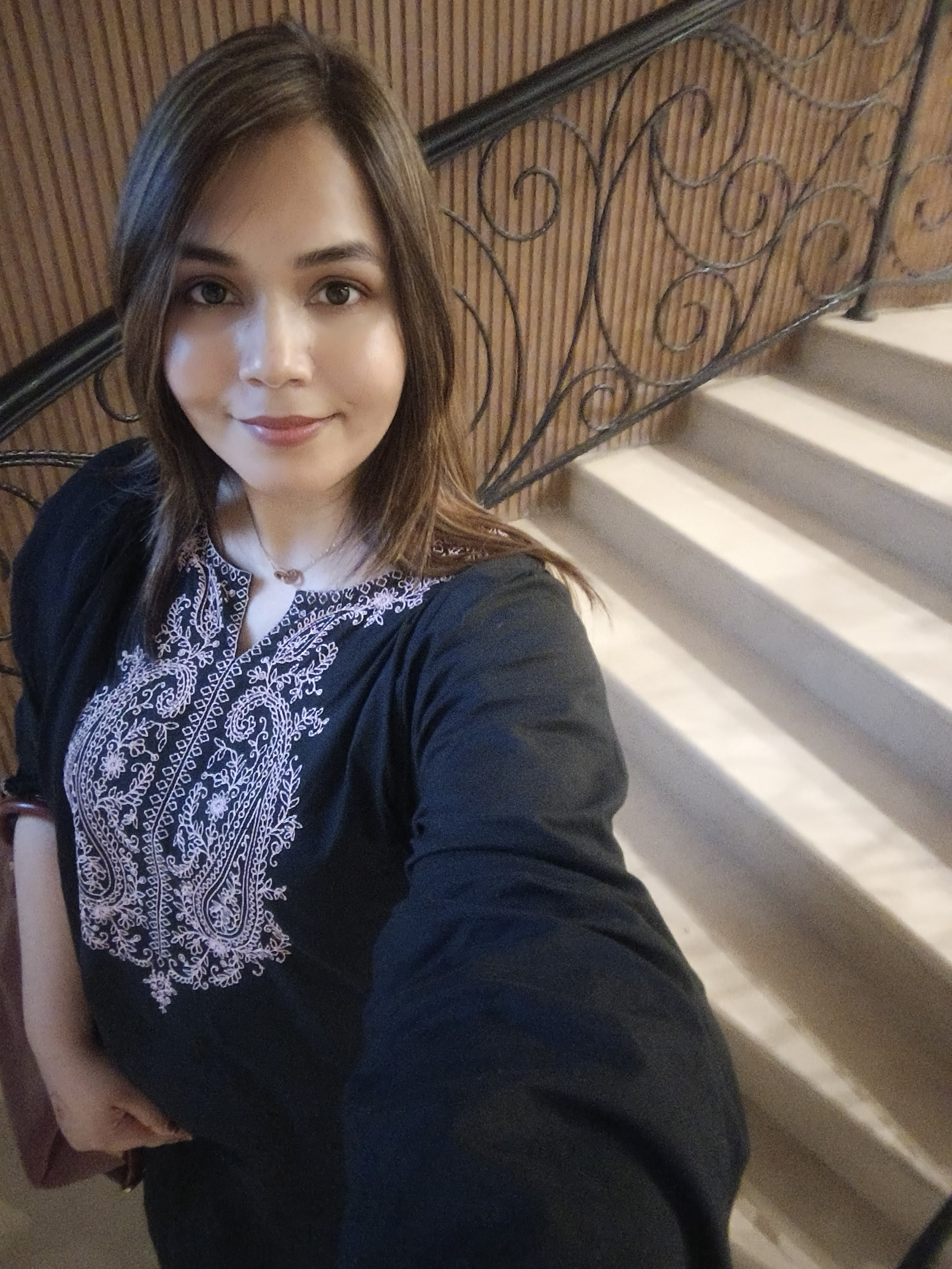 Dr Nudrat Nida Nida